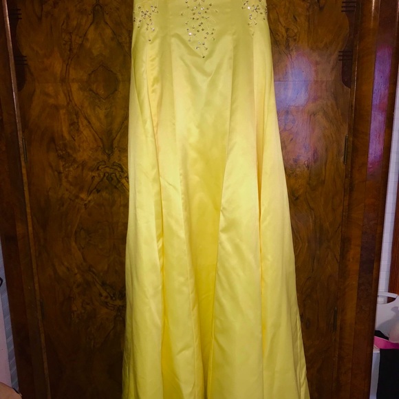 Yellow Prom Dress - Picture 4 of 7